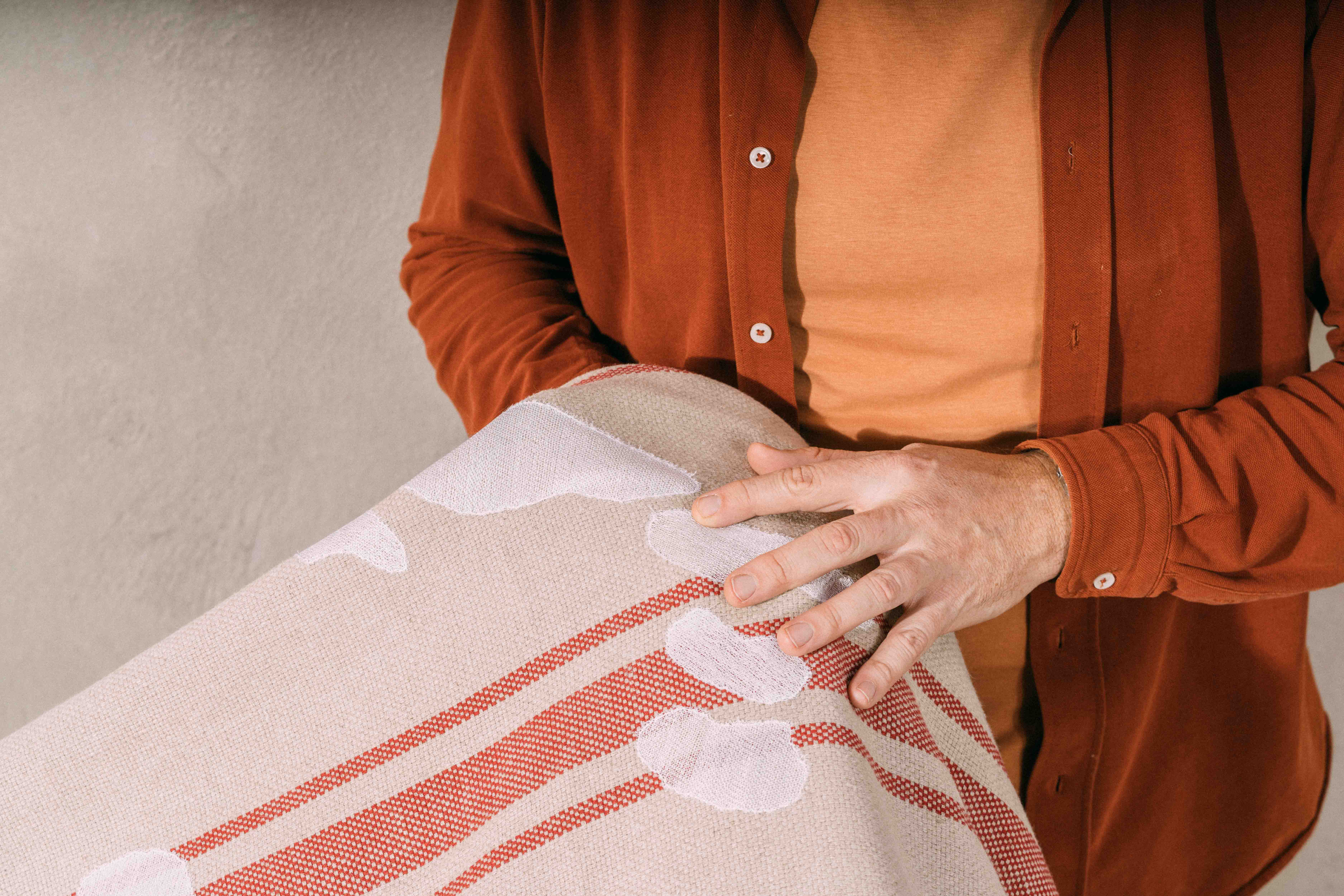 Imagen: Almuerzo Solar (2023), Fermín Jiménez Landa. Fotografía: Sergio Albert.