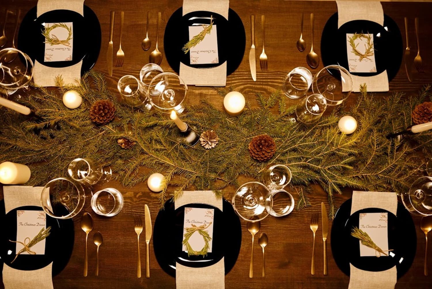 Cómo decorar la mesa en Navidad: consejos elegantes y con arte