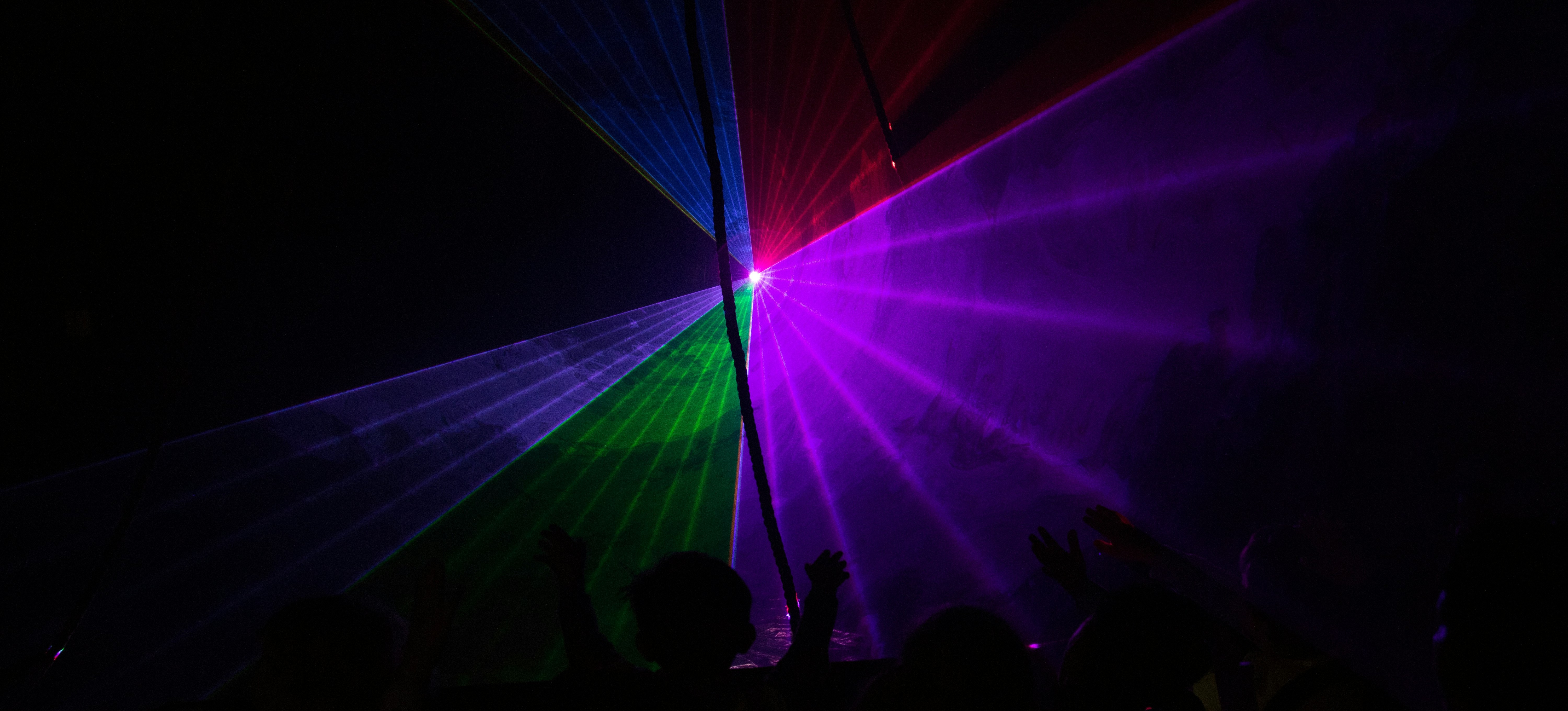 ¿Regresa el italo disco?