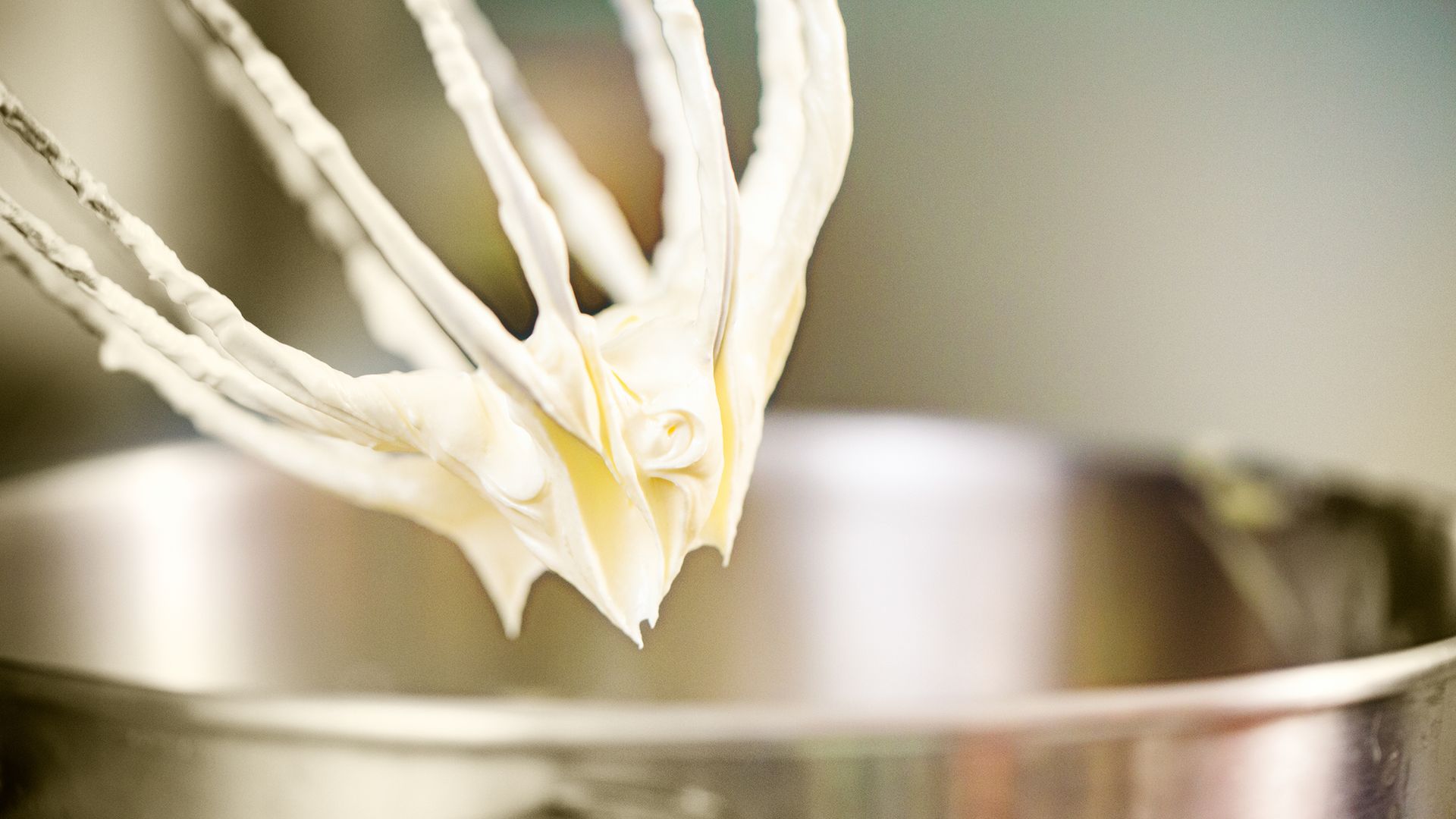 Whipped butter o mantequilla montada: la microtendencia culinaria para dar un toque a tus aperitivos